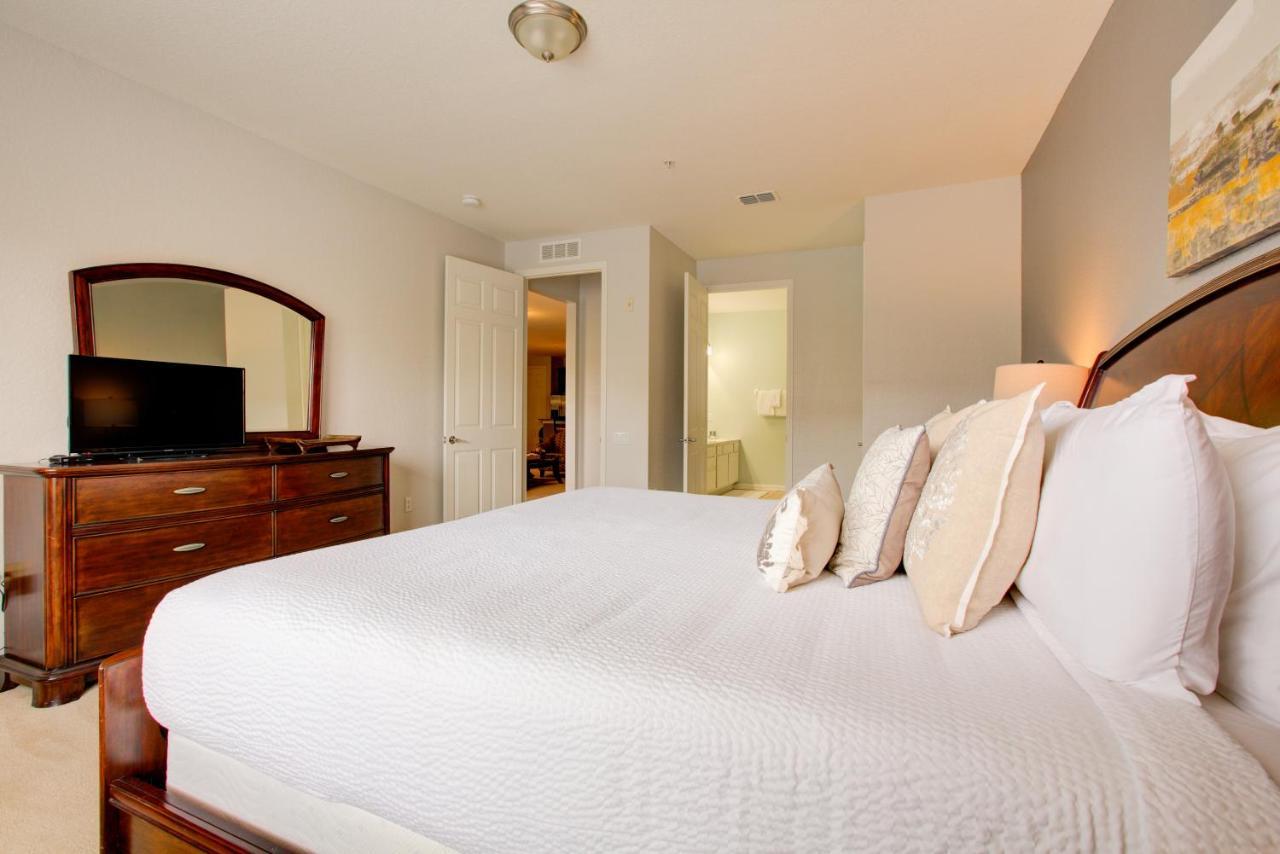 Cozy Condo Wprivate Balcony In Vista Cay Resort Kissimmee Luaran gambar